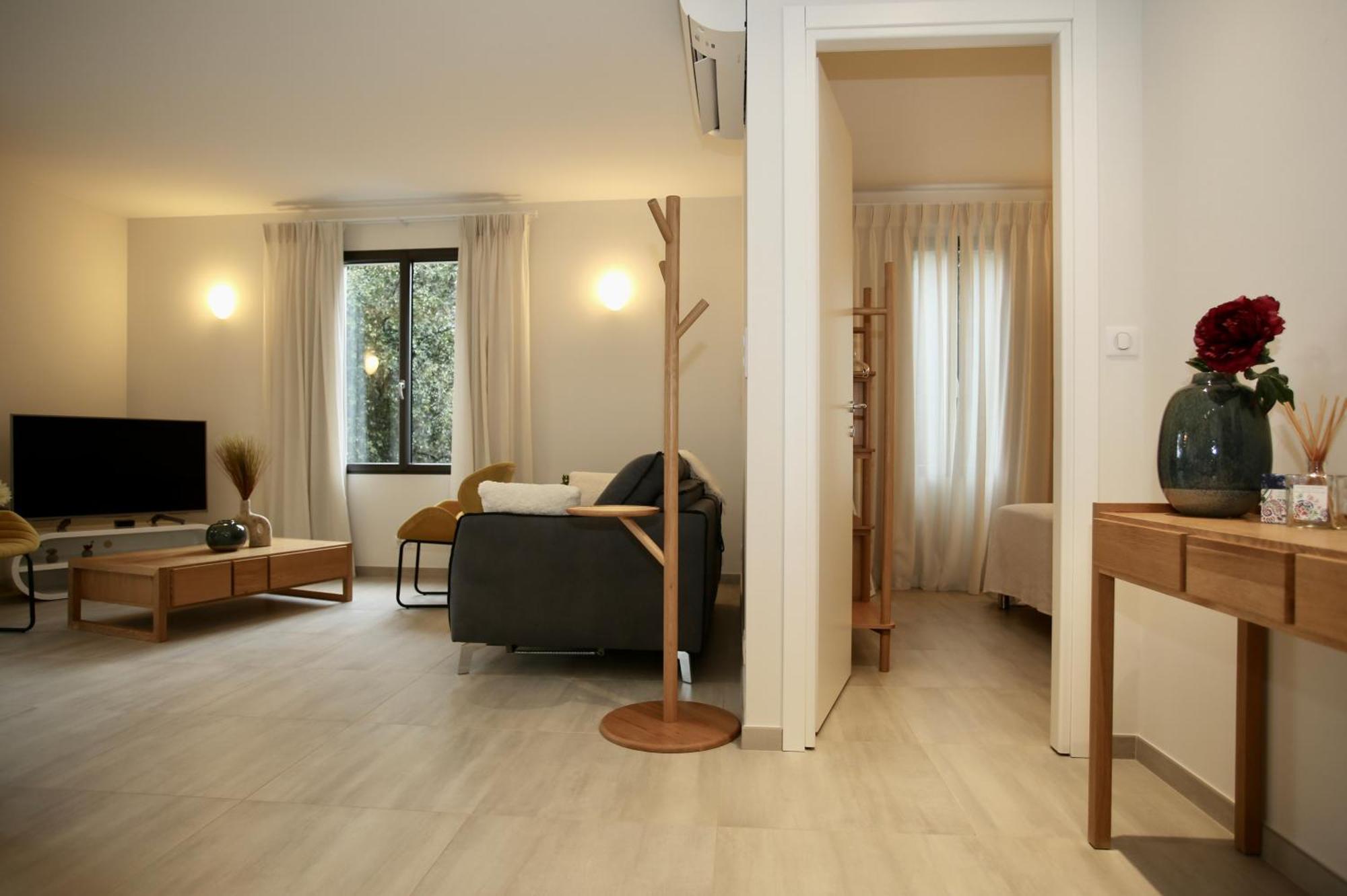 Eze Villa ภายนอก รูปภาพ