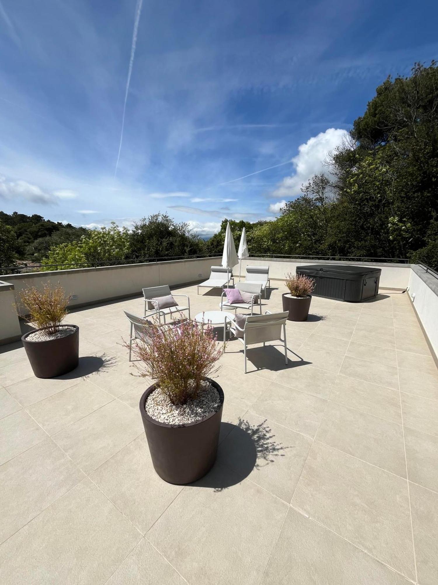 Eze Villa ภายนอก รูปภาพ